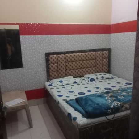 Govind Guest House Mathura Ngoại thất bức ảnh