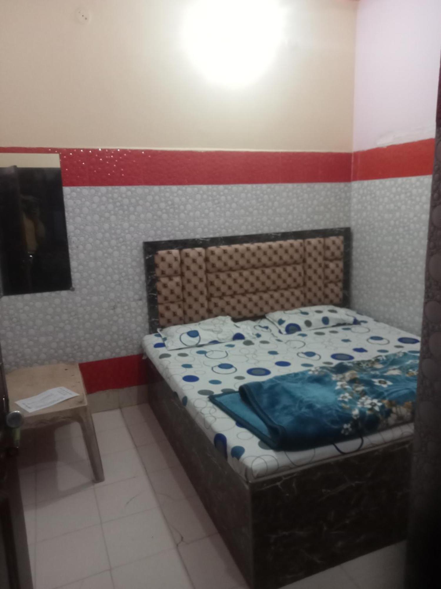 Govind Guest House Mathura Ngoại thất bức ảnh